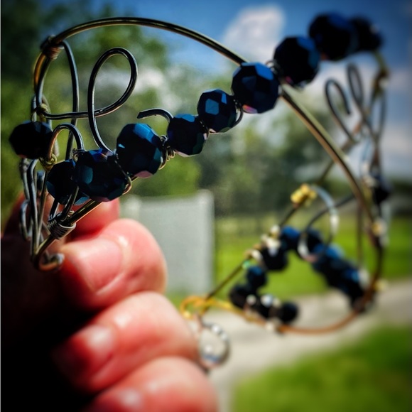 Handmade copper wire cuff bracelet - Picture 2 of 8